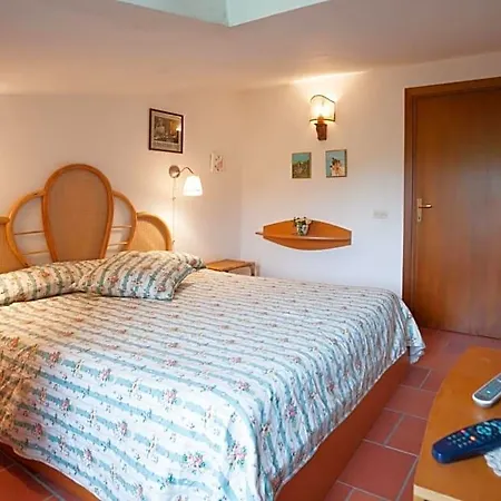 Nocleg ze śniadaniem La Finestra Sul 3*